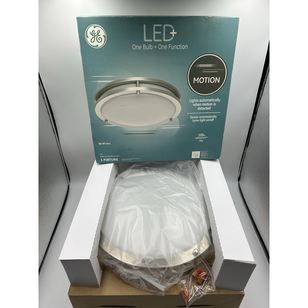 New Open Box GE LED+ Motion Light Fixture Soft White LED+20SM12/SW9M-1‎